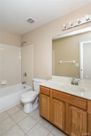 614 Remmick Stables Ct, O'fallon, MO 63368 photo 24
