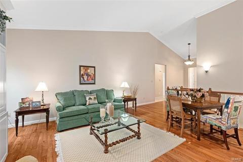 1566 Dietrich Chase Ln, Ballwin, MO 63021 photo 11
