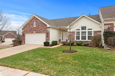 1566 Dietrich Chase Ln, Ballwin, MO 63021 photo 2