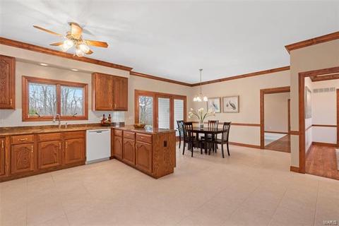 1649 Summit Estates Dr, O'fallon, MO 63366 photo 6