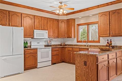 1649 Summit Estates Dr, O'fallon, MO 63366 photo 20