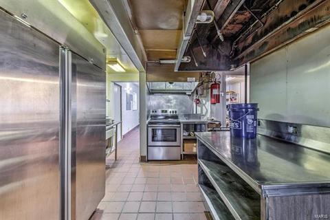 5567 Walnut St, Augusta, MO 63332 photo 6