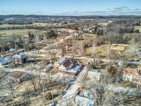 5567 Walnut St, Augusta, MO 63332 photo 2