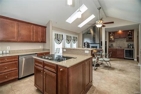 5 Waldens Pne, Ballwin, MO 63011 photo 12