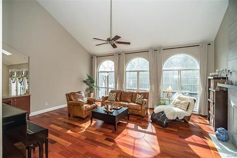 5 Waldens Pne, Ballwin, MO 63011 photo 7