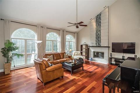 5 Waldens Pne, Ballwin, MO 63011 photo 6