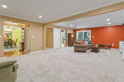1224 Dunloe Rd, Ballwin, MO 63021 photo 5