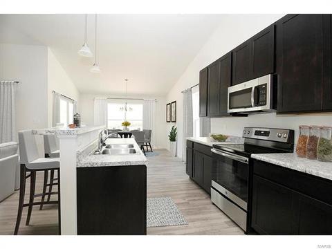 506 Brookside Forest Ct, O'fallon, MO 63366 photo 3