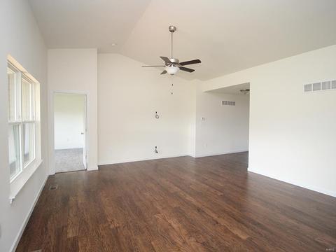 511 Brookside Forest Ct, O'fallon, MO 63366 photo 2