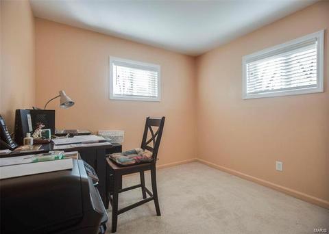 212 Ballwin Ave, Ballwin, MO 63021 photo 9