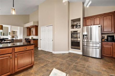 258 Bountiful Pointe, Grover, MO 63040 photo 14