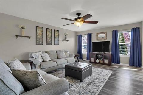1022 Ashfield Ln, O'fallon, MO 63366 photo 4