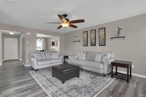 1022 Ashfield Ln, O'fallon, MO 63366 photo 5