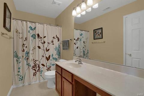 1022 Ashfield Ln, O'fallon, MO 63366 photo 17