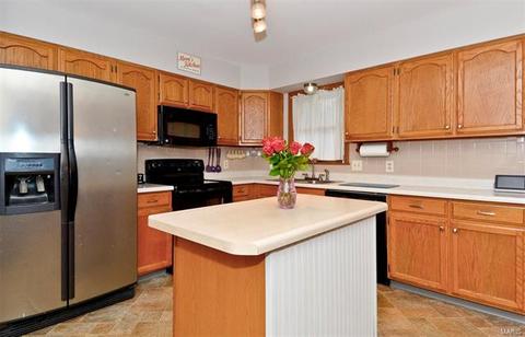 4 Blueberry Ct, O'fallon, MO 63366 photo 9