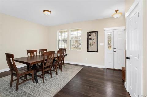 809 Ashton Way Cir, Eureka, MO 63025 photo 4