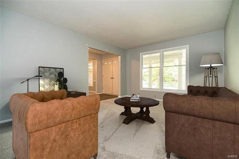 556 Hickory View Ln, Ballwin, MO 63011 photo 8