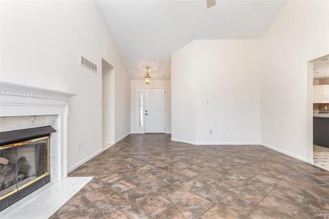 307 Marsten Ct, Ballwin, MO 63021 photo 12