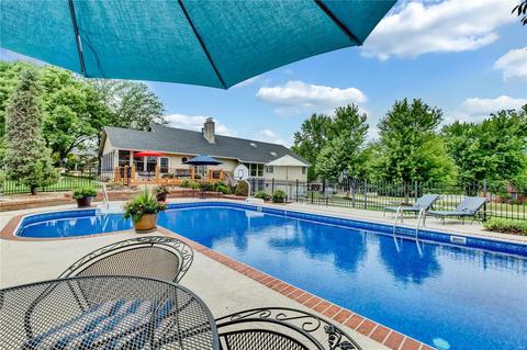 135 Double Eagle Dr, Saint Charles, MO 63303 photo 12