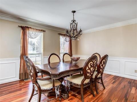 379 Arbor Gln, Ballwin, MO 63021 photo 12