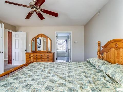 379 Arbor Gln, Ballwin, MO 63021 photo 31