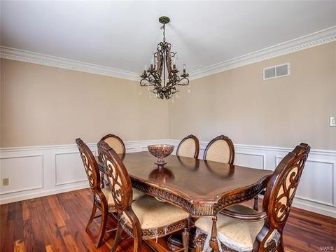 379 Arbor Gln, Ballwin, MO 63021 photo 11