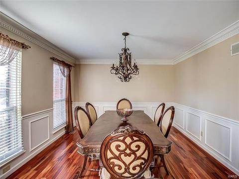 379 Arbor Gln, Ballwin, MO 63021 photo 10