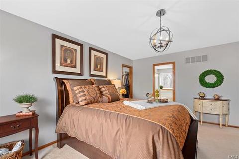 5587 Hennsley Cir, Weldon Spring, MO 63304 photo 28