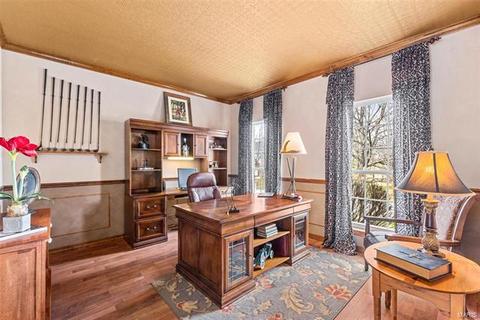 5587 Hennsley Cir, Weldon Spring, MO 63304 photo 3