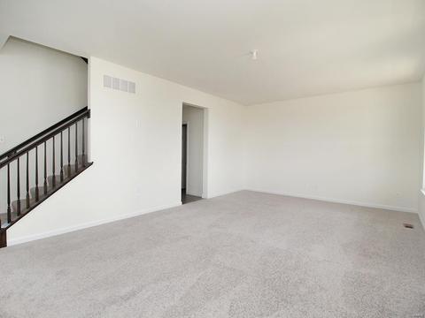 3402 Broad St, Saint Charles, MO 63301 photo 2