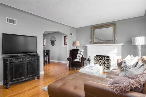 6475 Devonshire Ave, Saint Louis, MO 63109 photo 7