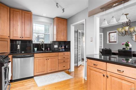 6475 Devonshire Ave, Saint Louis, MO 63109 photo 14
