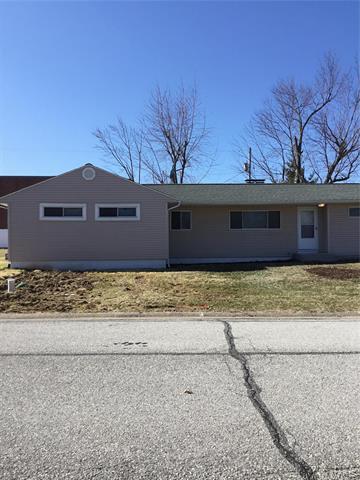 705 Highland Dr, O'fallon, MO 63366 photo 4