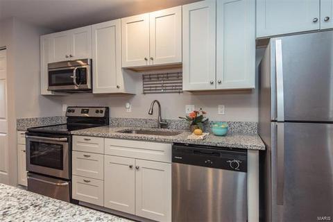 19 Vesper Dr, Ellisville, MO 63011 photo 9