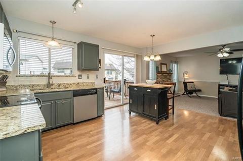 337 Pheasant Point Blvd, O'fallon, MO 63368 photo 9