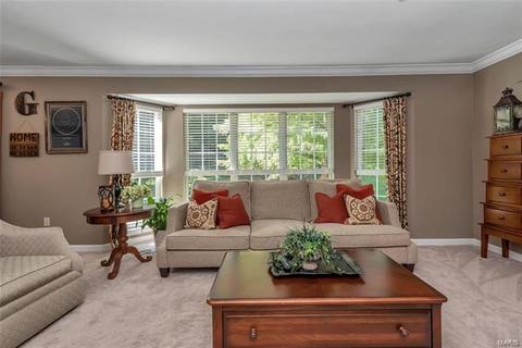 418 Leicester Square Dr, Ballwin, MO 63021 photo 7