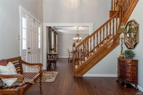 418 Leicester Square Dr, Ballwin, MO 63021 photo 4