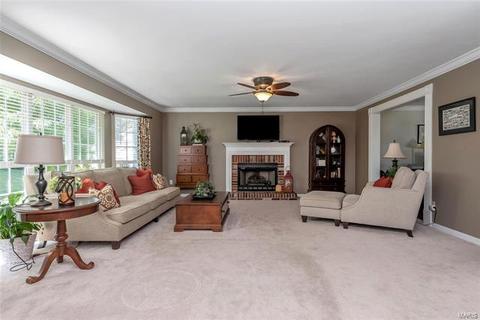 418 Leicester Square Dr, Ballwin, MO 63021 photo 9