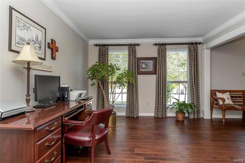 418 Leicester Square Dr, Ballwin, MO 63021 photo 5