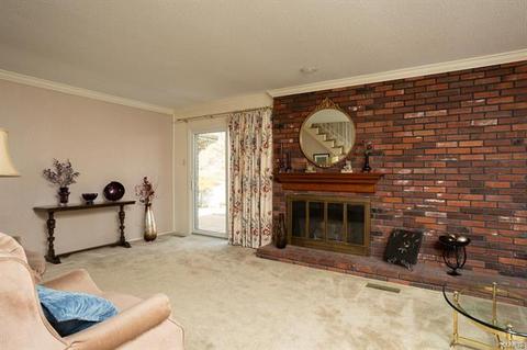 8 Leaside Ct, Manchester, MO 63011 photo 9
