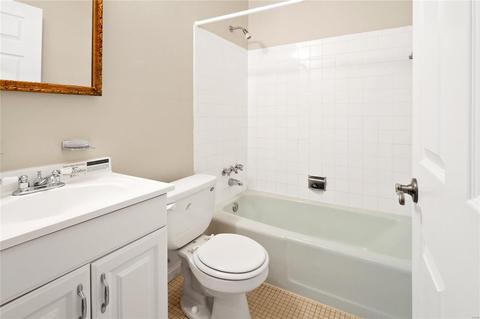 221 Braeshire #C, Ballwin, MO 63021 photo 23