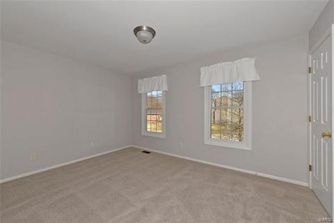 326 Quinnmore Dr, Ballwin, MO 63011 photo 25