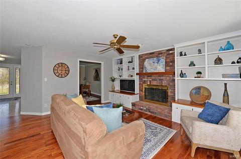 326 Quinnmore Dr, Ballwin, MO 63011 photo 13