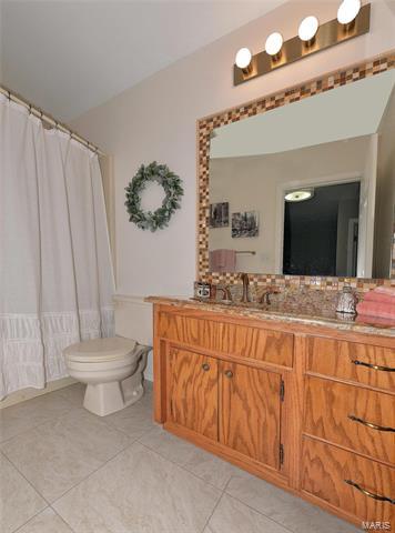 326 Quinnmore Dr, Ballwin, MO 63011 photo 24