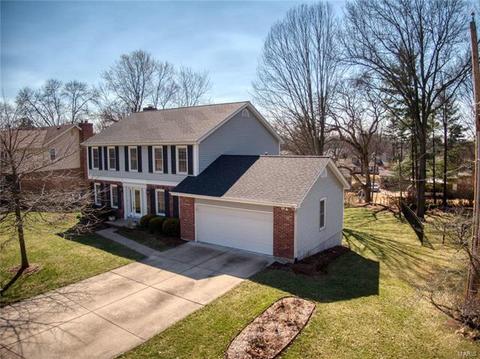 326 Quinnmore Dr, Ballwin, MO 63011 photo 4