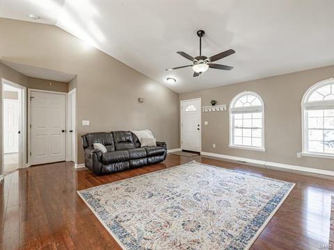 4 Tomahawk Ct, O'fallon, MO 63366 photo 6