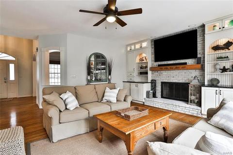824 Dogwood Meadows Ct, Ellisville, MO 63021 photo 13