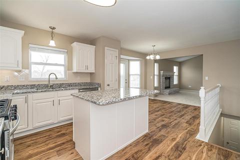 528 Faith Dr, Lake Saint Louis, MO 63367 photo 10