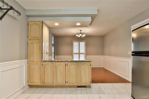 893 Almond Hill Ct, Manchester, MO 63021 photo 8