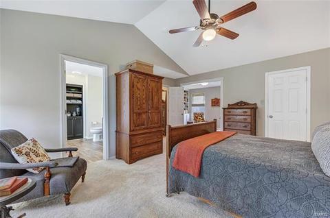 437 Alverston Ct, Ballwin, MO 63021 photo 17